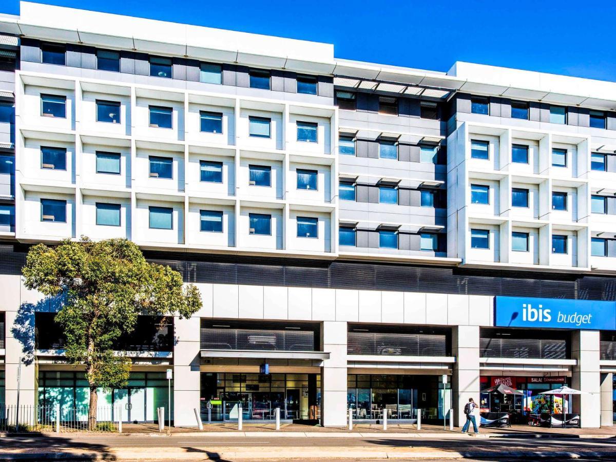 Ibis Budget Sydney Olympic Park Екстериор снимка