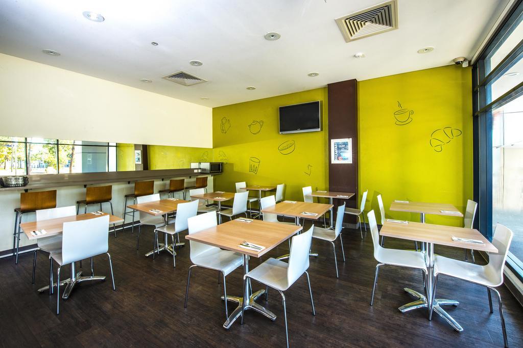 Ibis Budget Sydney Olympic Park Екстериор снимка