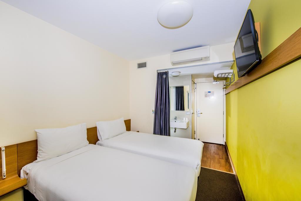 Ibis Budget Sydney Olympic Park Екстериор снимка