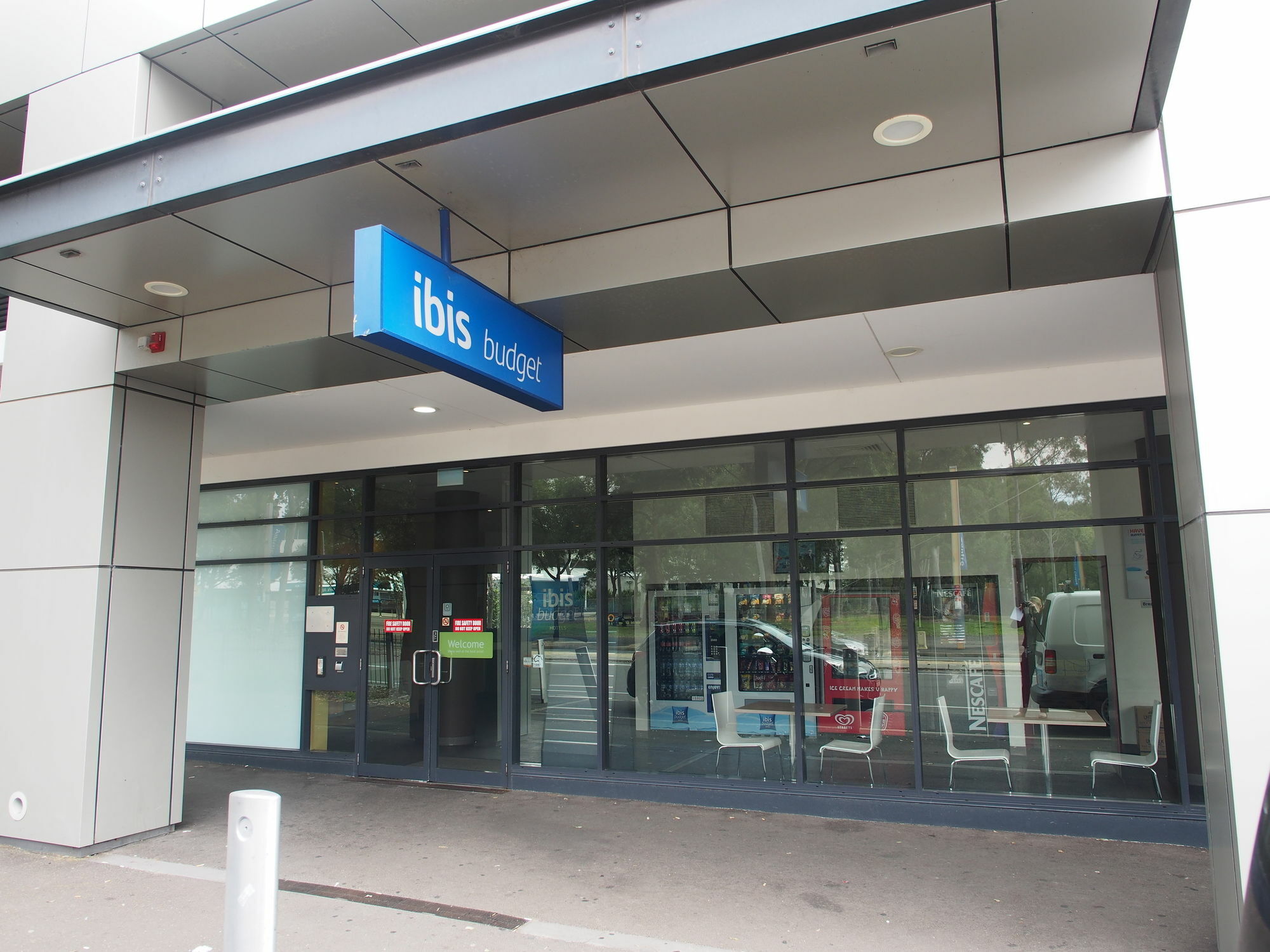 Ibis Budget Sydney Olympic Park Екстериор снимка